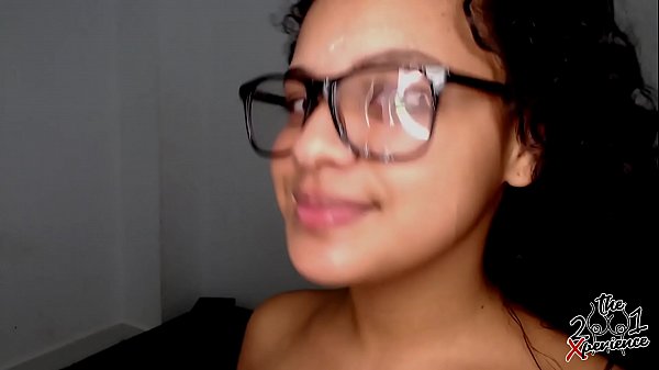 Image Le gusta que la graben mientras se la folla su amigo y le acaba en la cara. Diana Marquez
