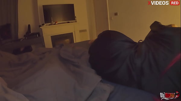 Image Madrastra e hijastro comparten cama Hijastro obtiene todo lo que quiere de madrastra caliente