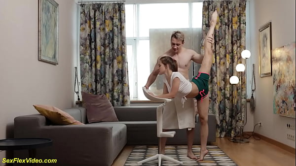 Image cute flexible Nicole Murkovski first time anal fucked