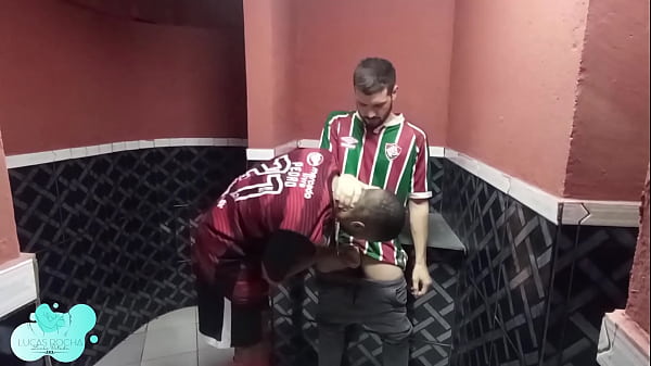 Image Flamenguista perdendo aposta pro Tricolor