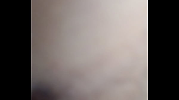 Image M&iacute_ esposa luc&iacute_a teniendo un gran orgasmo