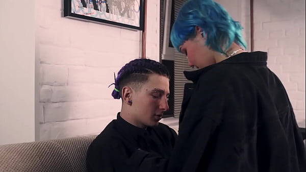 Image Alternative couple having real sex with kissing
