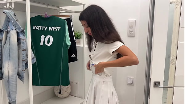 Image The recruiter of a football team picks up a young footballer in front of the stadium to fuck her