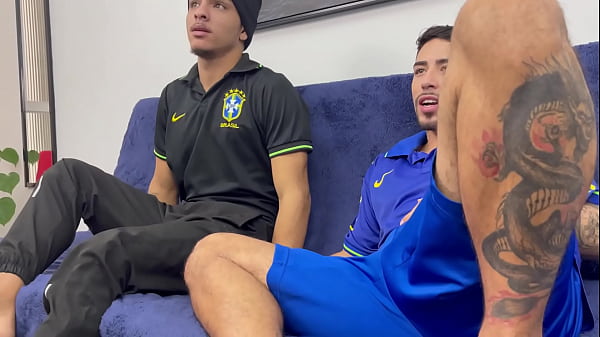 Image Meu amigo me mamou pra eu me acalmar com o jogo do Brasil