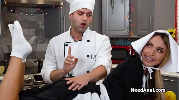 Image Assistant ass fucked by lucky chef