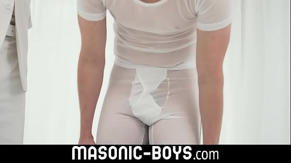 Image Intimidated apprentice gets eased into a massage and a blowjob by master MASONIC-BOYS.COM