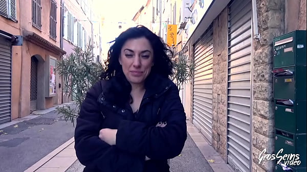 Image Sabrina et Marie ont une passion pour la baise lesbienne