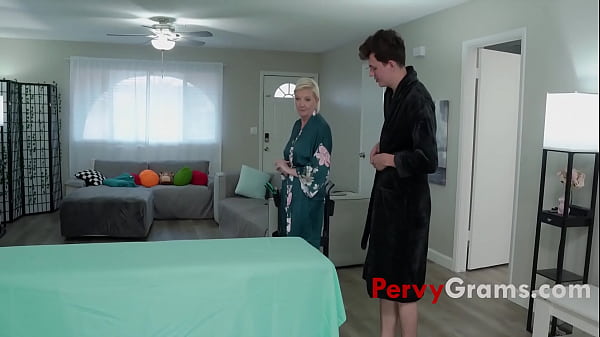 Image Retirement Makes Stepnana Horny-  Bree Austin