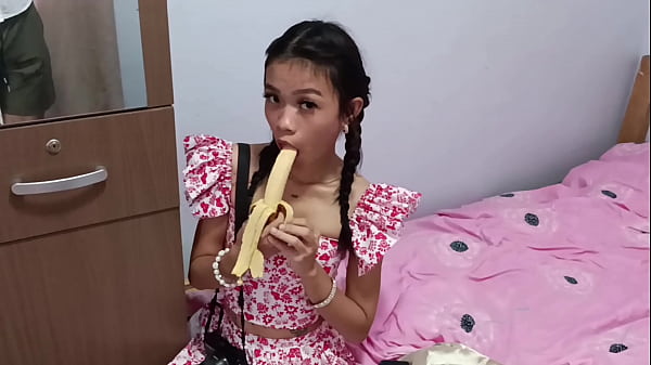 Image Virgin looking cutest girl ever does banana joke and sucks as angel