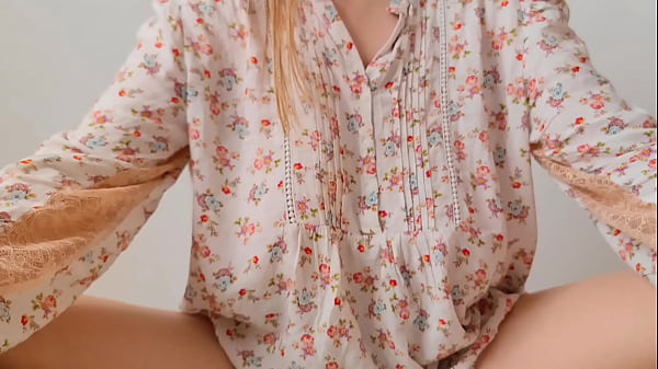 Image Young student shows off her big tits