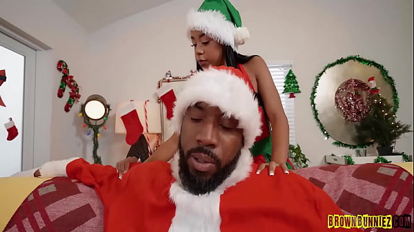 Image Freya Kennedy Brown Babe Fuck Santa Giant Dick