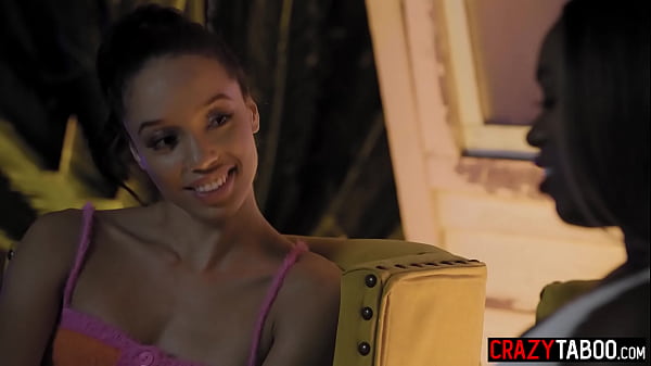 Image Sexy black lesbian teen Alexis Tae licking ebony MILFs Ana Foxxx pussy