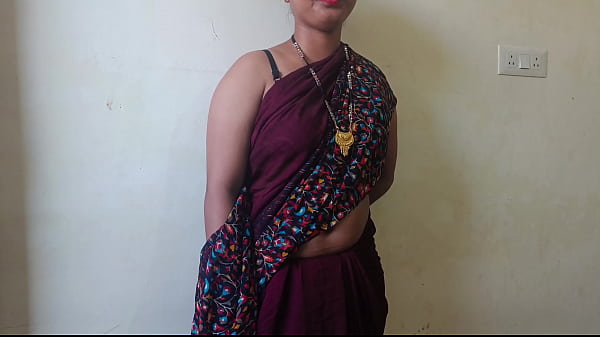 Image Hot Indian desi village bhabhi was sucking dick in mouth in clear dirty Hindi audio language