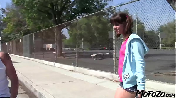 Image MOFOZO.com - 18 Year Old Amateur Is Seducing The Motorbike Rider
