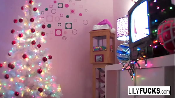 Image Squirting Christmas moments with sexy Lily