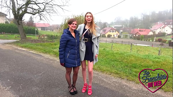 Image Jessie baise la belle Marie avant de se faire fourrer !
