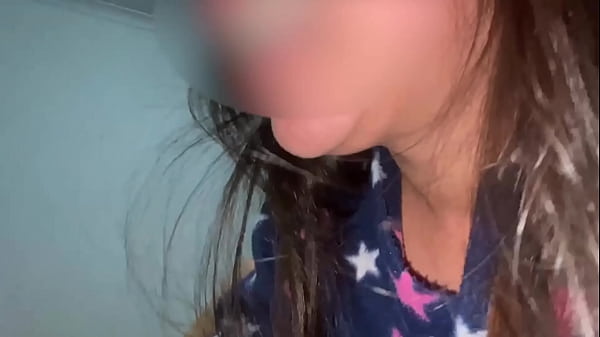 Image Mi hermanastra entra a mi habitacion sin permiso y la saco a rastras halandola del pantalon dialogos en espa&ntilde_ol