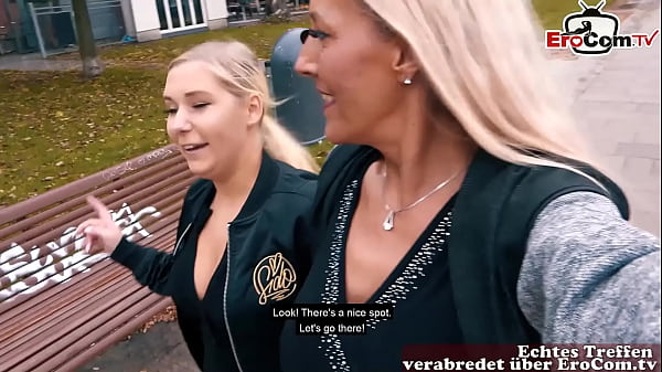 Image Deutsche lesben machen reales Sextreffen casting und eine Frau schleppt die andere ab