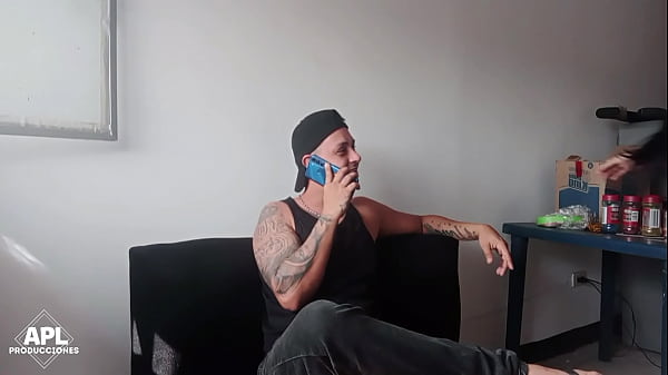 Image La puta de mi madrastra le gusta estar en casa con linda lenceria - Parte 1