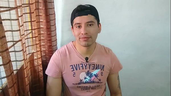 Image Voy con el carpintero hetero y termina empotrandome su vergota de23cm en mi culito rico en mi cuarto ! Relato sexual