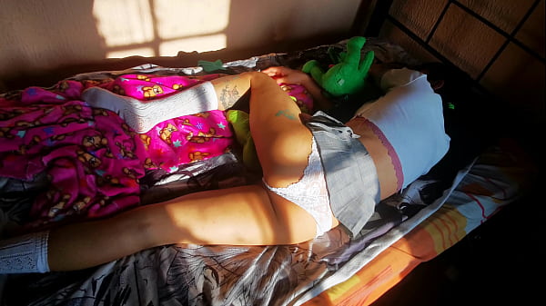 Image Llegue muy cansada de follar con mi macho, asi que decidi tomar una siesta , PERFECT ASS!