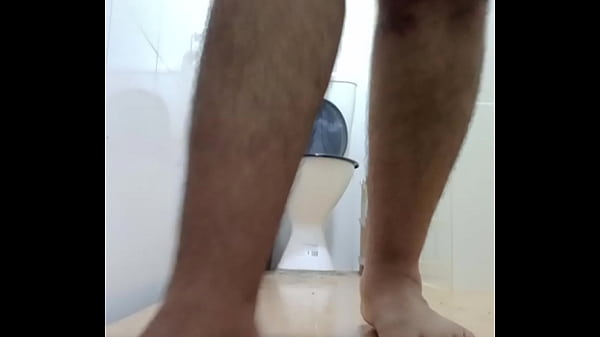 Image Vaibhav Jerks Off & Cums In The Outside Toilet
