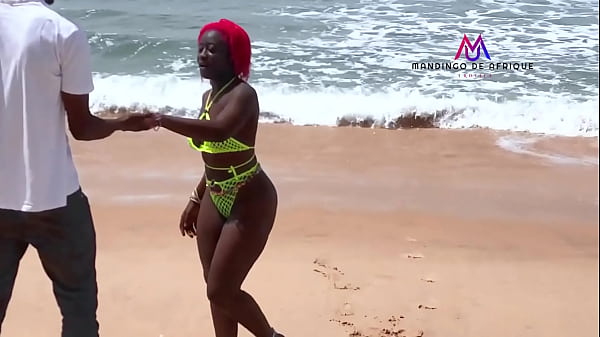 Image HOT BEACH GIRL NEVER GET TIRED OF RIDING THE BIG COCK