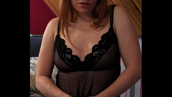 Image A red-haired cat really wants to Fuck and there is no one to Help