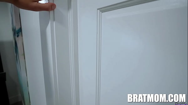 Image My Bratty Stepmom Likes To Keep Secrets Valentina Bellucci, Chris Lockwood