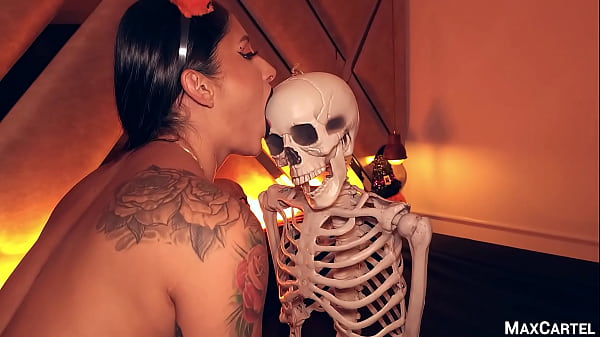 Image Voodoo girl gets fucked up her big ass