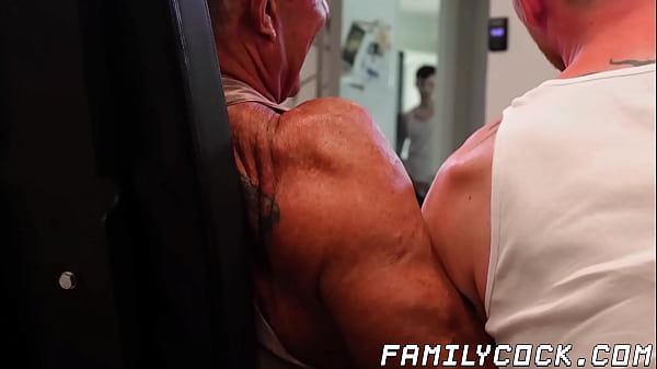 Image Hunk Matthew Figata dick shoves inside stepson Dakota Lovell