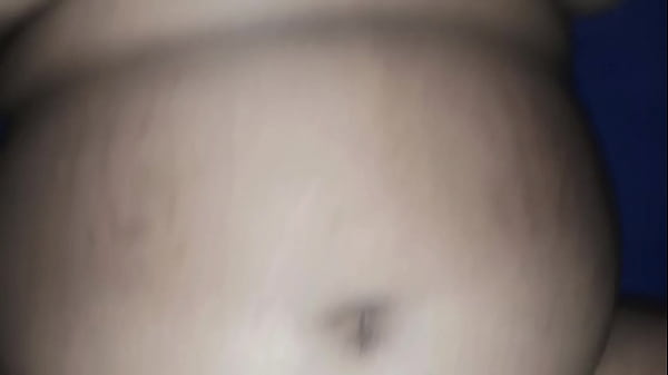 Image Vadia casada da buceta peluda n&atilde_o aguentou e pediu pra parar o corno viu tudo
