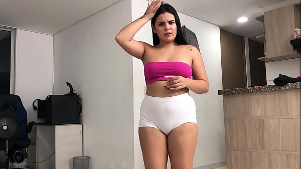 Image ense&ntilde_ando a follar a mi mejor amigo - porno en espa&ntilde_ol
