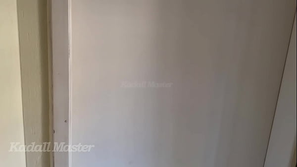 Image VIZINHA ME CONVIDOU PRA ARRUMAR O COMPUTADOR E TOMOU PIROCA!