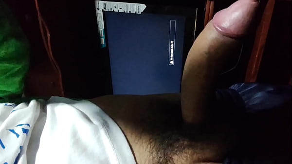 Image BIG COCK OF YOUNG MAN ENDS UP CUMMING IN SPURTS