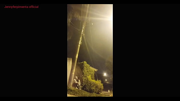 Image casada flagrada traindo na rua &eacute_ punida pelo marido com anal intenso!