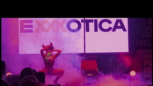 Image Anastasia Dior & Sugaxxx @ da Edison NJ 15th Anniversary of EXXXOTICA 2023