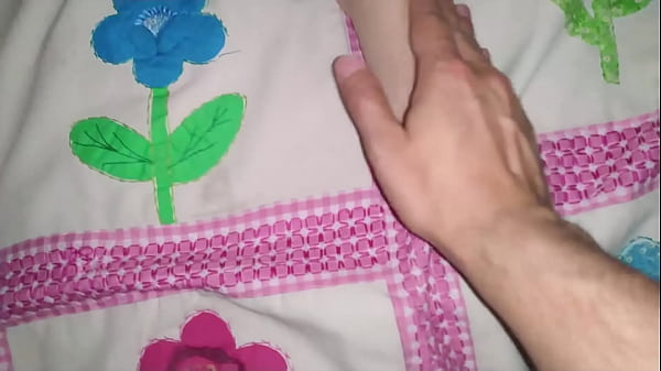 Image Novia de mi mejor amigo me visita con panties de barbie y le hago un creampie bien rico. Video real casero