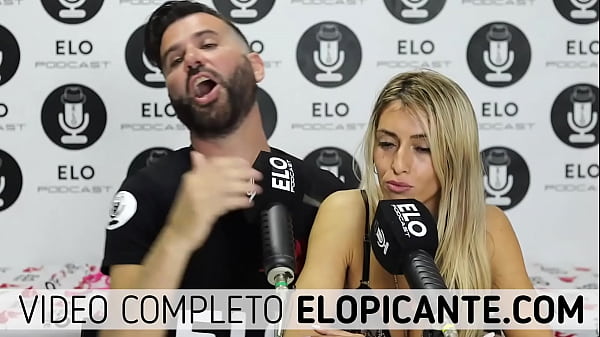 Image AVRIL PILOT INTERCAMBIA LA TANGA EN EL CUARTO PICANTE DE ELO PODCAST