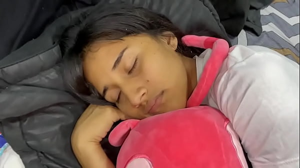 Image Me follo a la puta de mi hermanastra en la ventana mientras mis padres est&aacute_n fuera