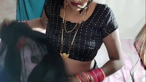 Image Indian xxx Desi video black saree blouse petticoat and panty