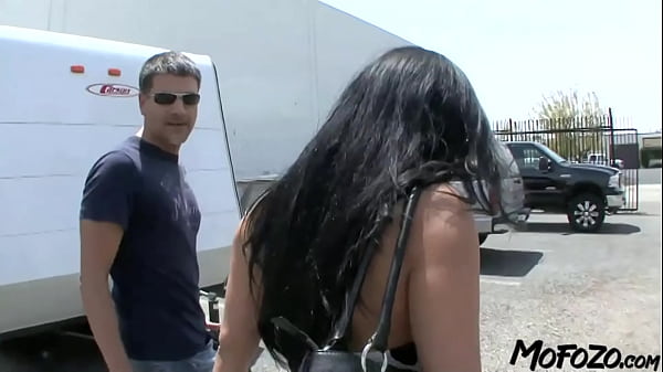 Image MOFOZO.com - Mature Latina With Big Tits Is Fucking With A Factory Worker