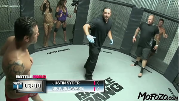 Image MOFOZO.com - Brunette Model Gets A Facial After The Fight