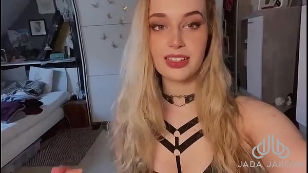 Image A little bare skin for you