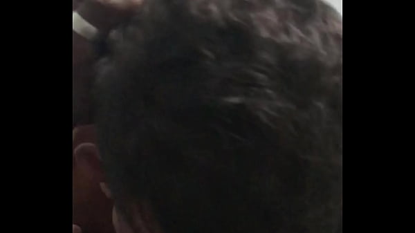 Image Amigo sigiloso, encheu minha boca e cara de leite.