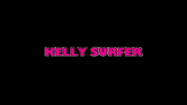 Image Kelly Surfer Gets Her Snatch Supersized