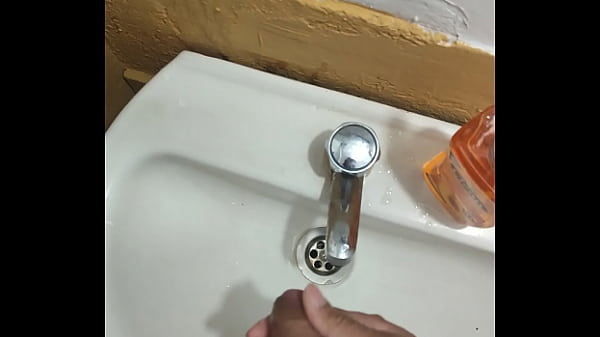 Image YOUNG GUY WITH GOOD COCK MASTURBATES IN A RESTAURANT BATHROOM