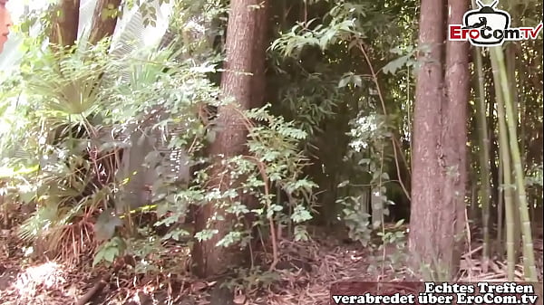 Image 18 j&auml_hriges schwules teen paar fickt anal outdoor im wald