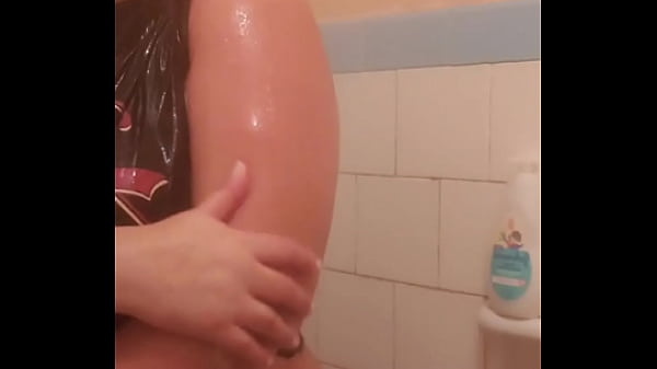 Image Fetish estranho por bra&ccedil_o molhado - Parte 1