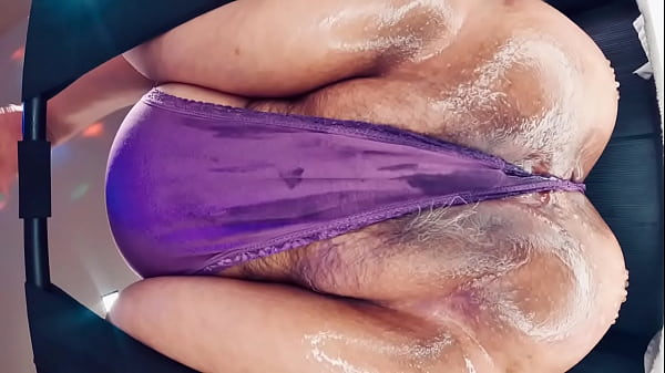 Image Bbw TOXXXANNA&rsquo_s Extra Wet Hairy Wolf Wagyu and Butthole